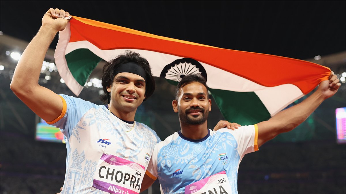 'Who knows Kishore Jena might breach the 90m mark before me.' 

Says Olympic champion Neeraj Chopra. 

READ: toi.in/xyddRa/a24gk

#NeerajChopra #KishoreJena #JavelinThrow #Paris2024