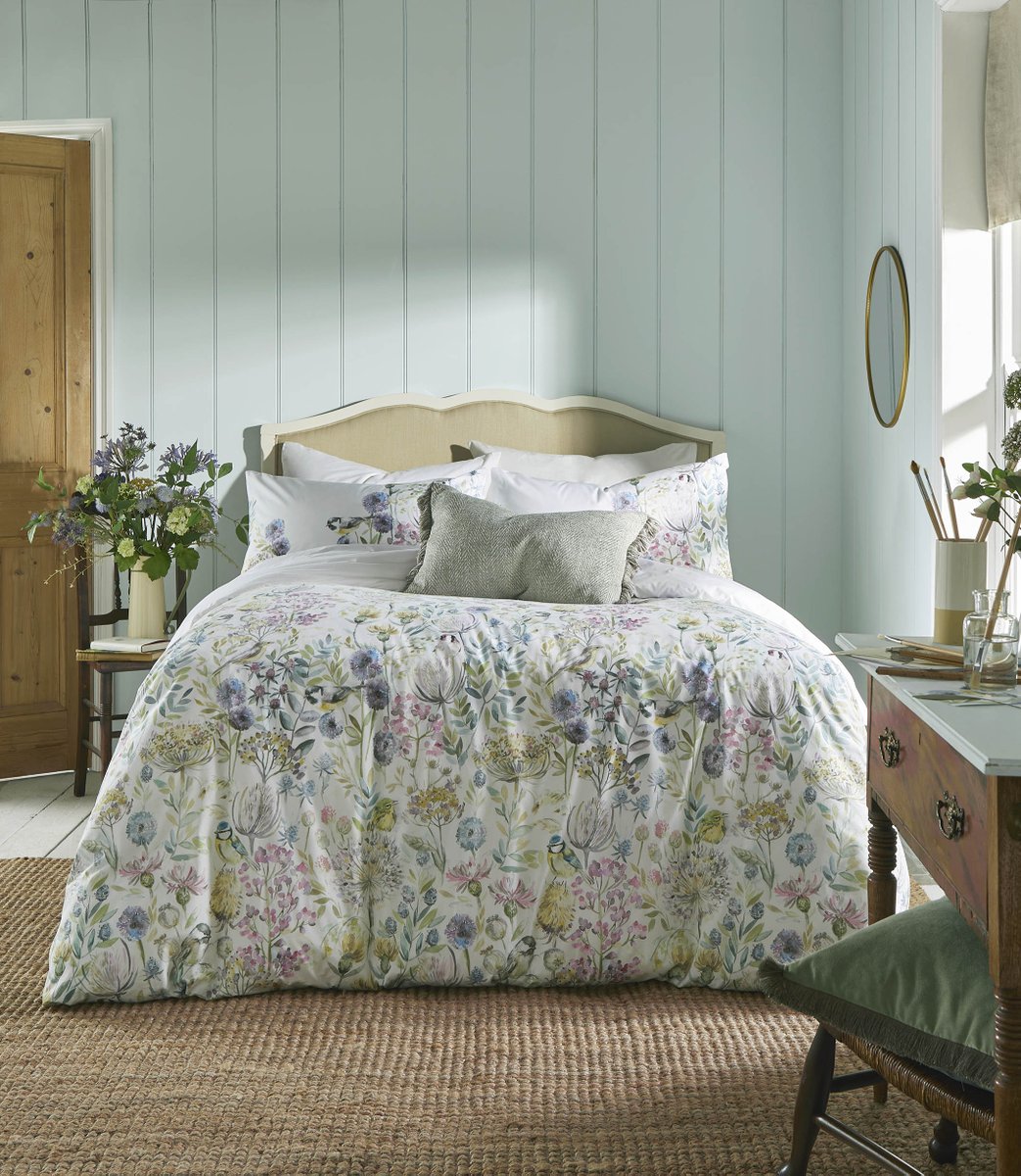 Linenfields's tweet photo. Voyage Maison Morning Chorus Duvet Sets - Multi

In this vibrant trailing design by Voyage, playful, curious birds are delightfully portrayed among spring blooms. This bedding set is digitally printed on 220 thread count 100% cotton sateen. #bedlinen #home https://t.co/nADjZTjG02