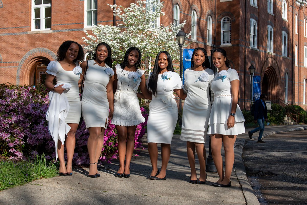 Today, we celebrate Founders Day at Spelman College, celebrating a long-standing commitment to academic excellence and service to others, inherited from the Founders. Tune into the livestream on Spelman’s Facebook/YouTube or live.spelman.edu #FoundersDay2024 🩵💙