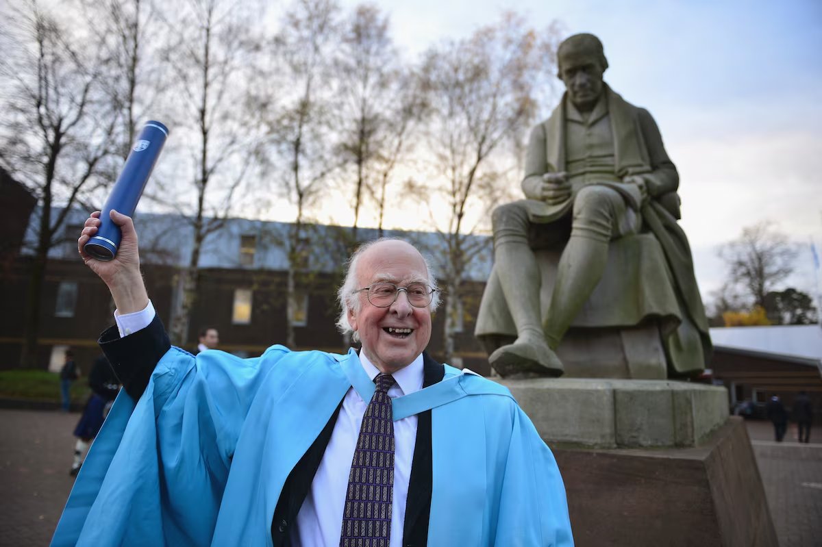 We were saddened to learn about the passing of Nobel Prize winner, Professor Peter Higgs. Professor Higgs was awarded an honorary doctorate from Heriot-Watt in 2012 in recognition of his pioneering and influential contribution to physics. #HeriotWattUni