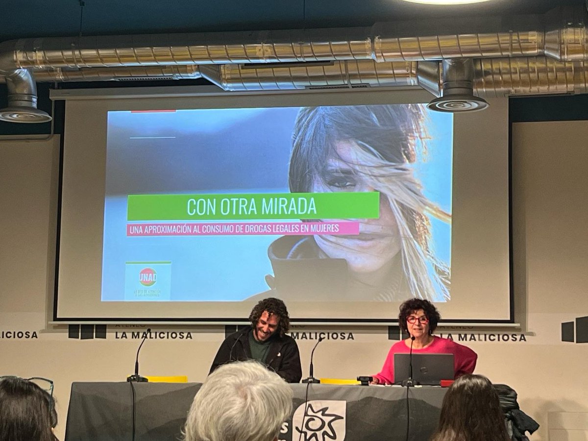 'Les dones segueixen invisibles per al sistema de salut pel que fa al diagnòstic i tractament de nombroses malalties; símptomes sovint confosos, minimitzats o diagnosticats de forma incorrecte”. Mercè Meroño, presidenta d’@fambitprevencio a la jornada d’avui d’@UNADenred