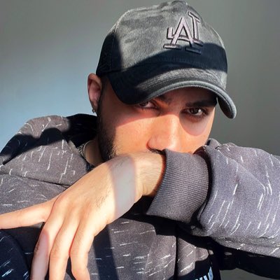 ErisSoltani's tweet photo. #NewProfilePic https://t.co/N97NIBgiPb