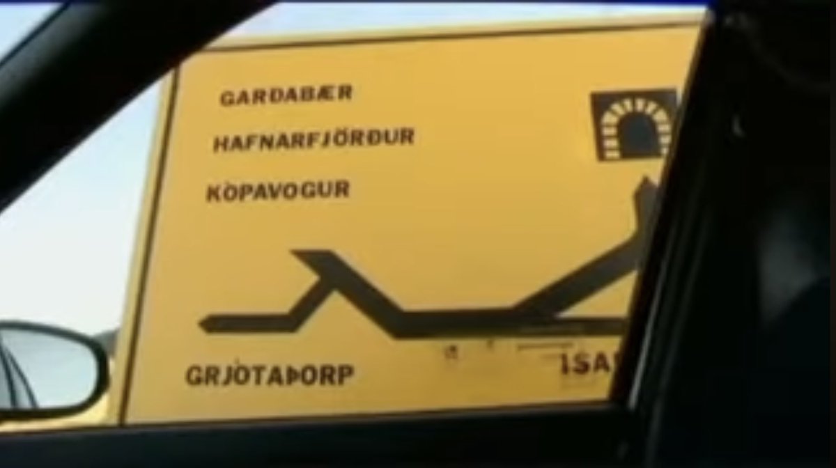 Gudjon18's tweet photo. þetta er svona life imitates art https://t.co/TQ96dOyf4y