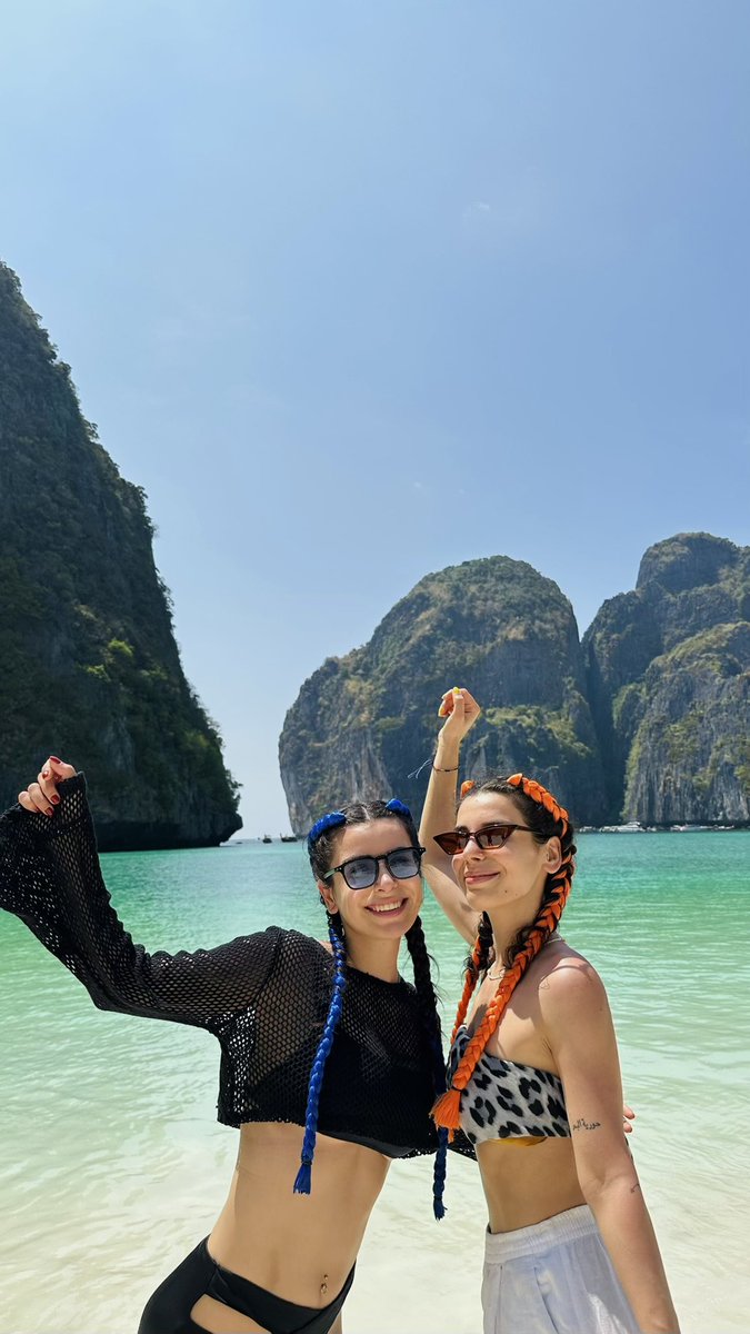 DamlaKbra2's tweet photo. Burayı gördükten sonra Maldivler’e gitmeye karar verdik 🏝️ https://t.co/osNYAz682y