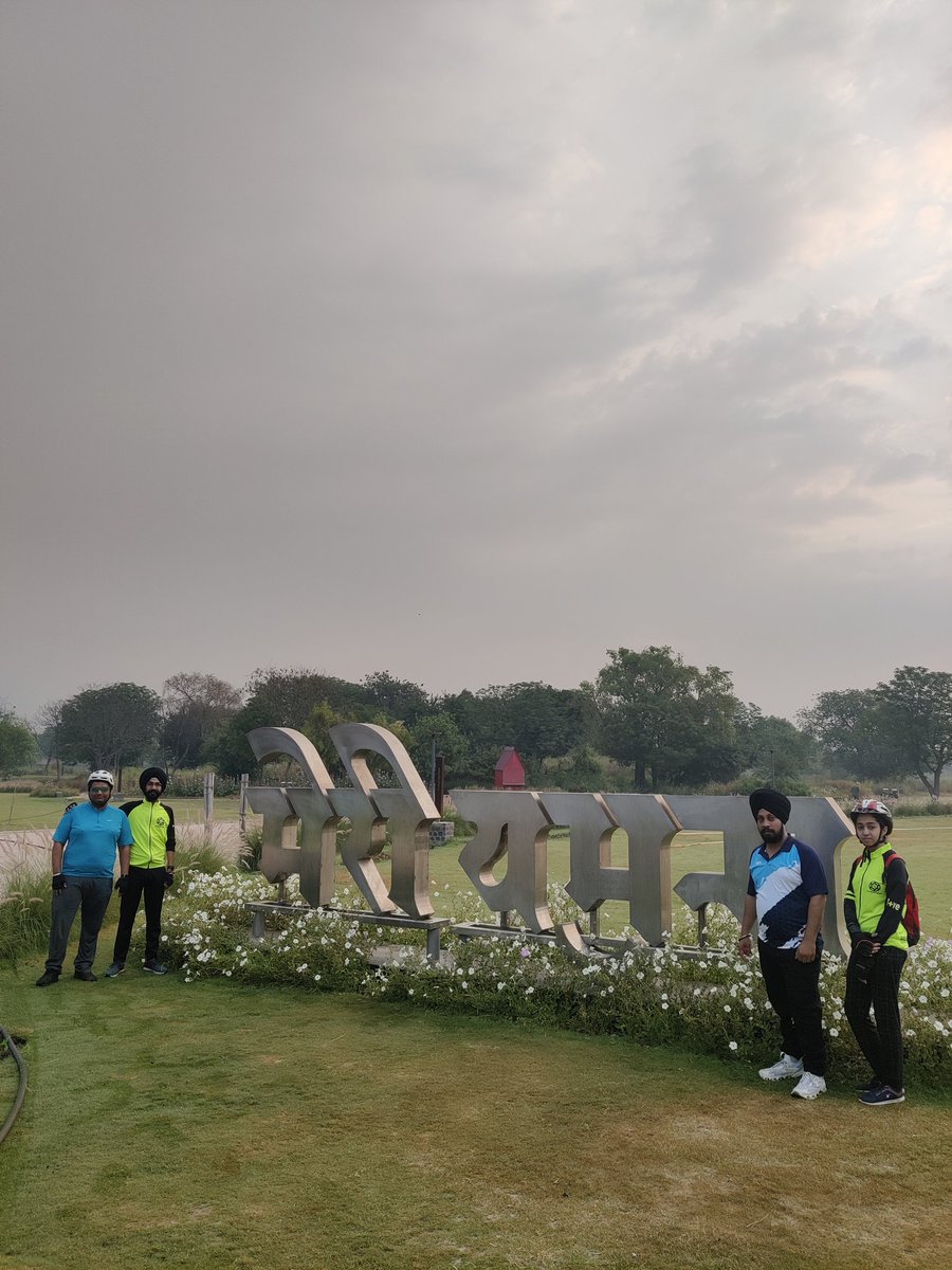 DPRdelhi's tweet image. Eid Ride 🤩

#delhipedalersandrunners #eid #groupride #morning #delhi #yamuna #midweek #holiday #bicyclemayordelhi #masti #fun #festival
