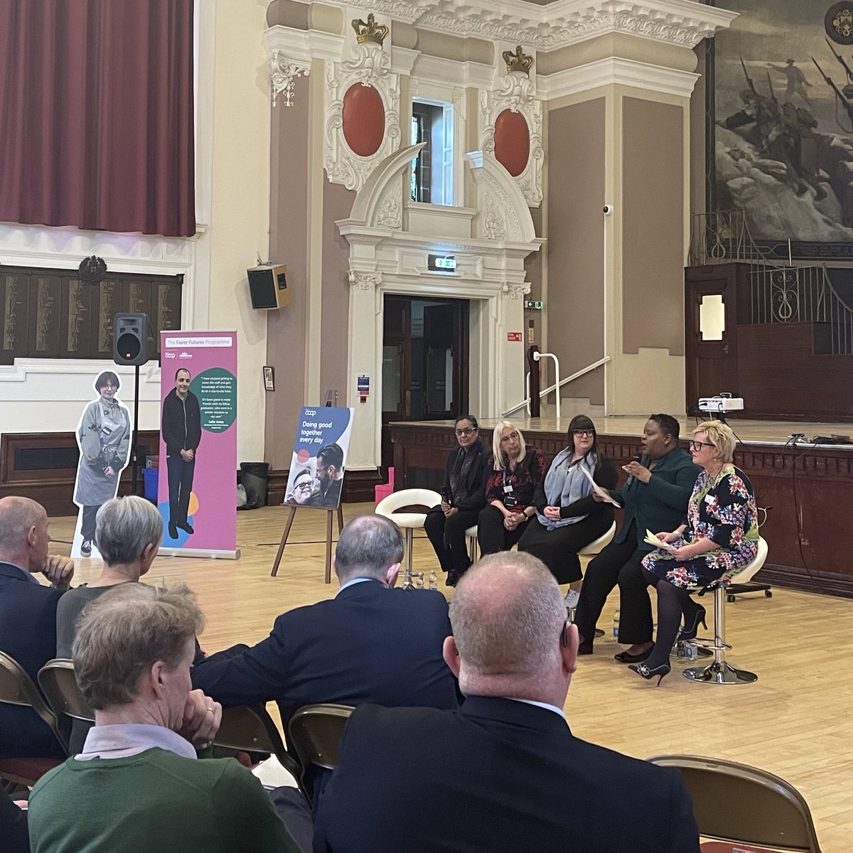 “We’re working to help people break through their own barriers. It’s not all about work, it’s about help and support.” Thank you to the panel of referral partners, supporting employers and those taking part in the programme @JustStraightTal, @WalsallWorks and @StepsToWork 👏