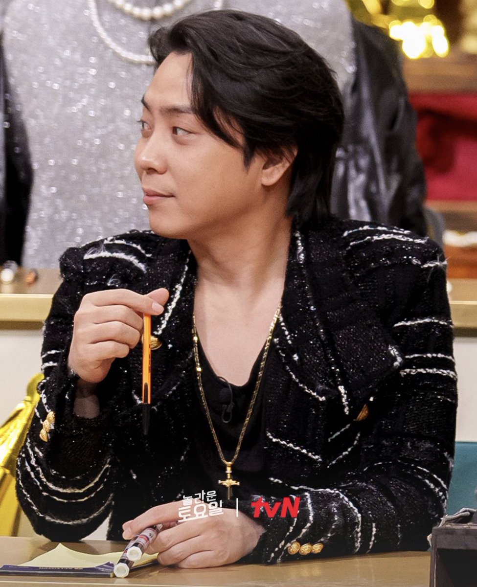 [사진] 이번 주 깜짝 손님😲 6주년을 함께 빛내 줄 뉴 보물 지원이 왔어요 ✨
(출처: 인스타그램 amazingsat_official)
📌instagram.com/p/C5nfjyGrTvN/…

📌tvN '놀라운토요일' 
2024. 4. 13. (토) 오후 7시 30분

#은지원 #EUNJIWON #殷志源