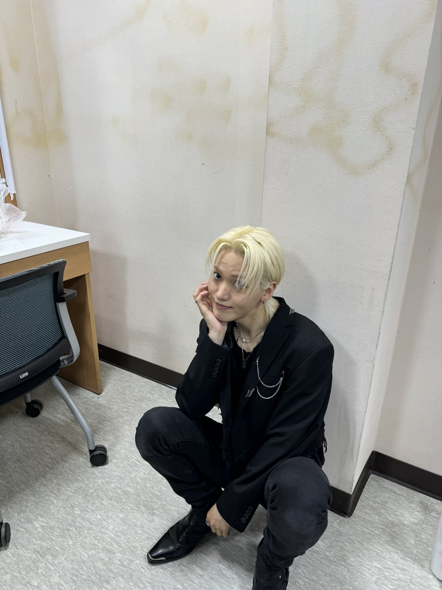 ONF_members's tweet photo. [#온앤오프][#승준]

BYE MY MONSTER😈

엠카운트다운 보셨나요 ~?! 
엄청난 무대였습니다.
10번만 더 보고 올게요 ! https://t.co/phTwQAkz5E