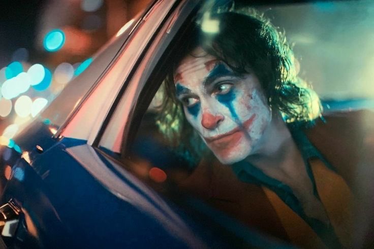 Joaquin Phoenix, Filistin’e destek amaçlı 200.000 Dolarlık Joker posteri bağışladı.