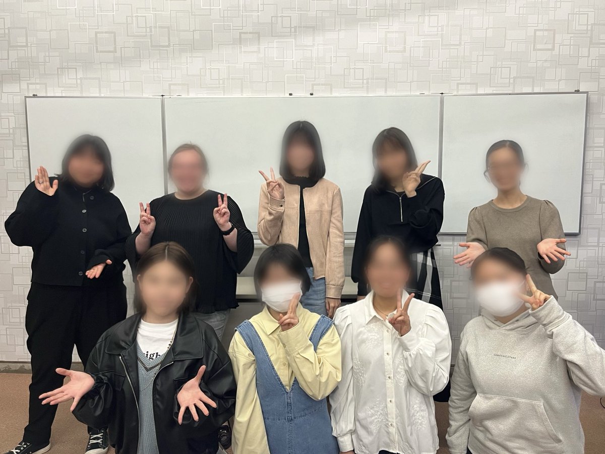 gwc_chorus's tweet image. 本日は第2回の体験練習会を行いました👏

前回参加していただいた方今回初めて参加していただいた方ありがとうございました🎀⟡.·

女子大の練習会は今日で最後となりますが、4/20(土)には混声お食事会、4/23(火)に混声仮入部があります。参加フォームはリプライに貼ります💬

#春から学女 #春からgwc