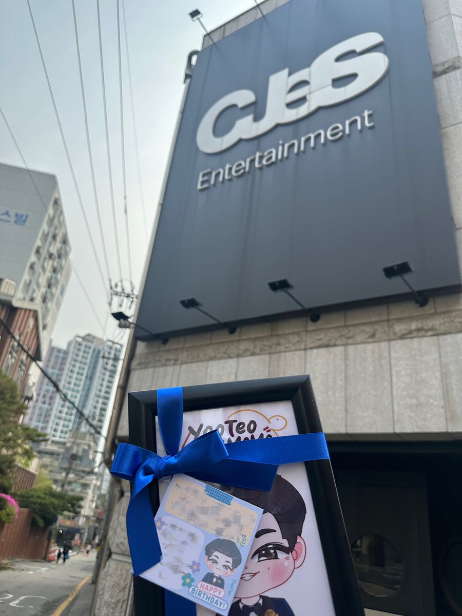 2024.04.11

Happy birthday to my great actor. Yoo Teo ♡
#HappyTeoDay #2024_HAPPY_TEO_DAY
#유태오 #YooTeo #ยูแทโอ