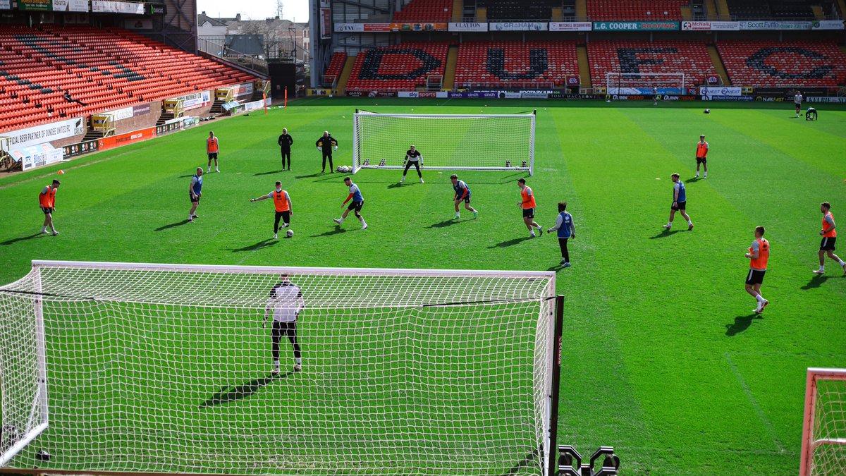 The perfect climate for #MORUTD fine-tuning ☀️ #cinchChamp | #DUFC