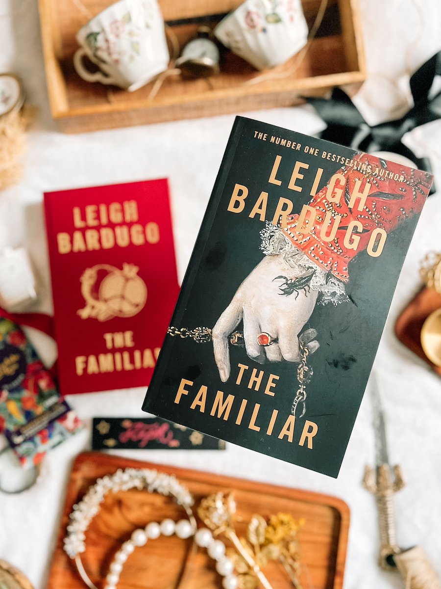 Happy Publication Day to #thefamiliar a brilliantly written historical fiction with a touch or two of magic and characters that you can’t help but want to beat all odds. #booktwt #BookTwitter