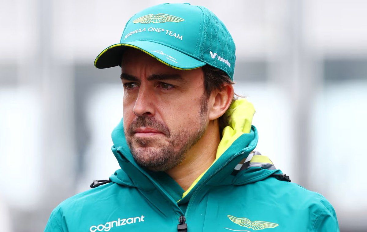 🔴 Aston Martin et Red Bull pousseraient actuellement pour convaincre Fernando Alonso pour les saisons à venir informe #AMuS ! 🇪🇸 Cependant, le pilote espagnol ne trouve l'option Red Bull 'attrayante que si Max Verstappen part.' De leur côté, Aston Martin offrirait à Fernando…