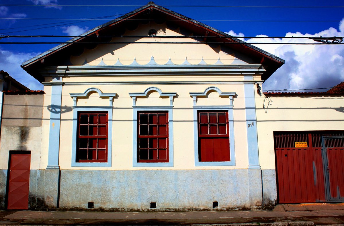 Facades 10, Passa Quatro, 2013
#PhotographyIsArt #photography  #photo #PHOTOS #photographer #fotografía #fotografia #fotografie #streetphotographer #photographie #Foto #FOTOS #streetphotography #streetphoto #picoftheday  #FotodelDía #photooftheday #architecture #architectural