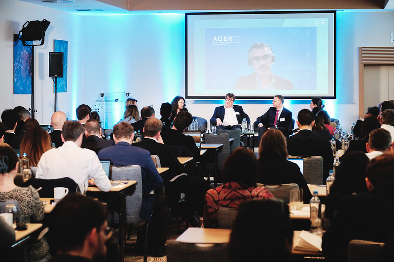 The new study of <a href="/_Artelys/">Artelys</a> &amp; <a href="/FrontierEcon/">Frontier Economics</a> is out. A clear roadmap is needed to develop Underground #Hydrogen Storage (#UHS).

👉The study: gie.eu/publications/s…

👉 GIE recommendations: gie.eu/publications/s…