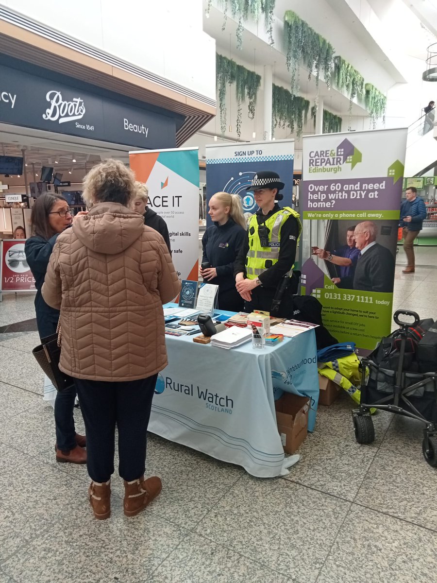 Officers from #PoliceScotland, along with partners #NeighbourhoodWatchScotland, Care and Repair and ACE IT, are in the @gyleshopping today, raising awareness of the #ShutOutScammers campaign. Looking for advice? Why not pop along and speak to them? #Edinburgh