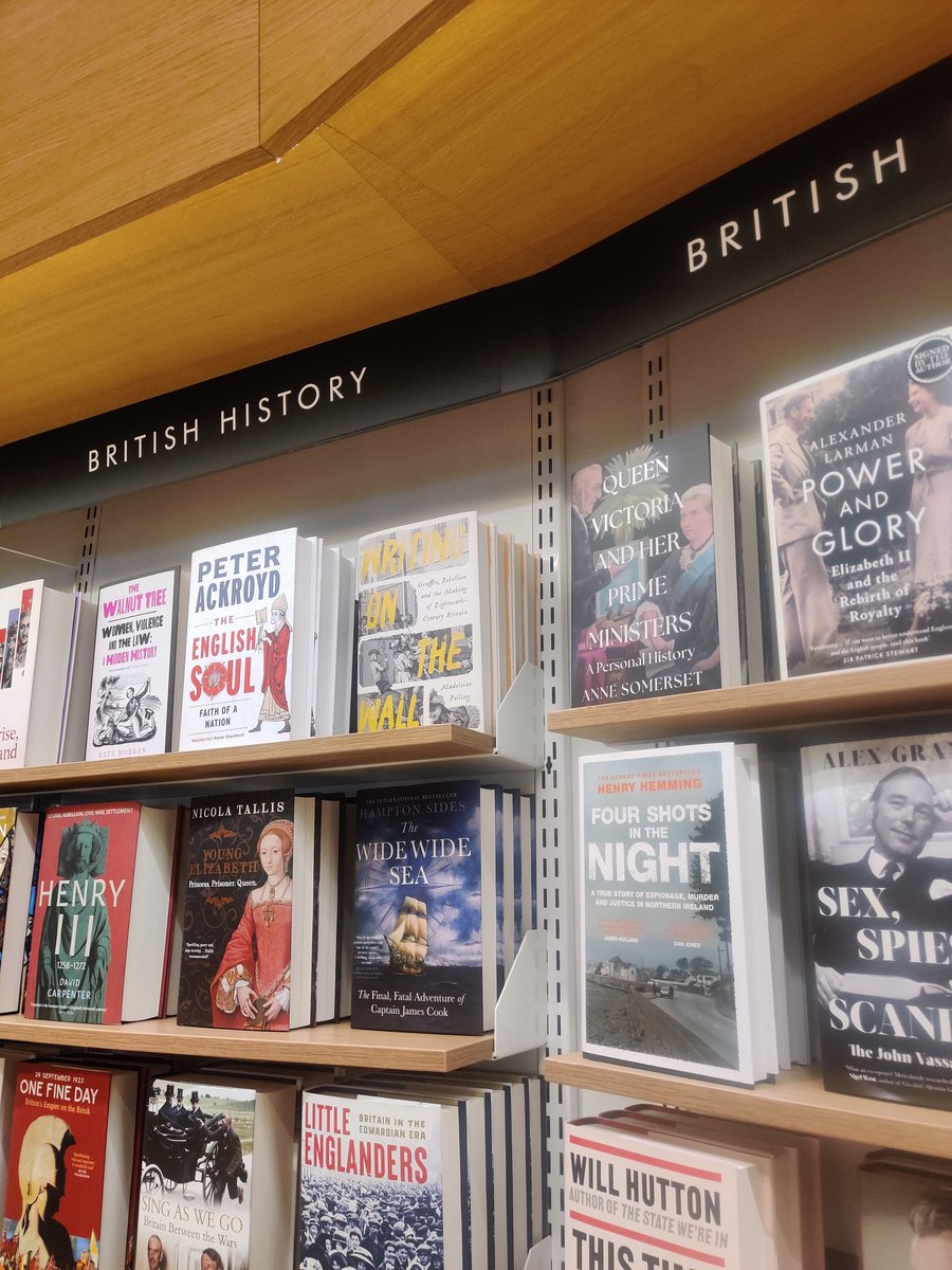 Spottet @MaddyPelling's brilliant work on the highest shelf in the entrance hall in @WaterstonesPicc.
