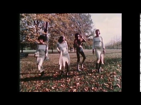 #SongoftheDay Daddy Cool (Boney M): YouTube now seems to be working overtime to prove to me that music videos existed in the 70s.  Okay, I admit it: I was wrong when I said music videos were invented in the 80s. Clearly they existed in the disco era.… dlvr.it/T5Mws0