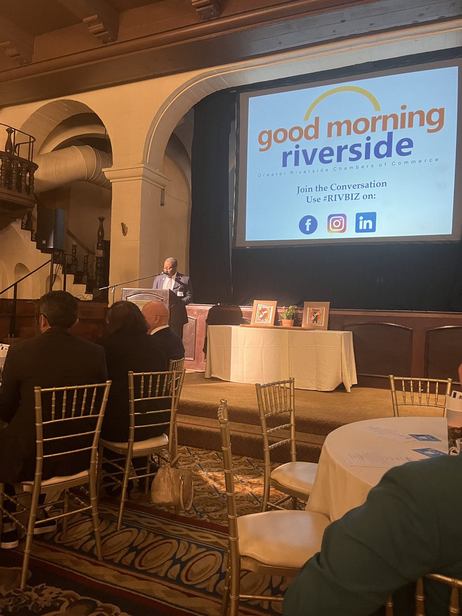 CBU_SchofBus's tweet photo. Good morning, Riverside! Our own @TimGramling emcees this morning’s GMR ❤️#rivbiz https://t.co/KZwd2vSrig