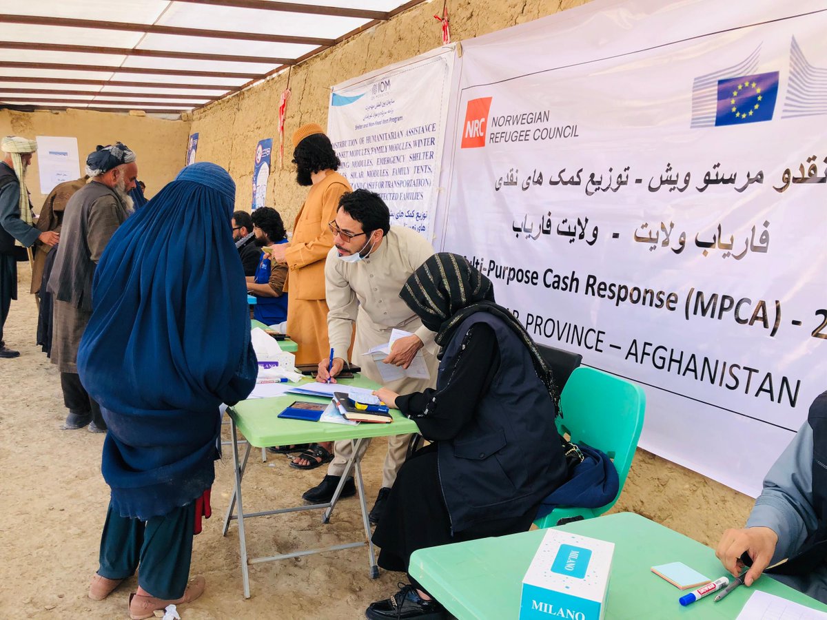 After heavy rains in northern #Afghanistan, our teams provided emergency cash to households affected by devastating floods in Dawlatabad district, Faryab province. Grateful for the support, @eu_echo, @ECHO_Asia