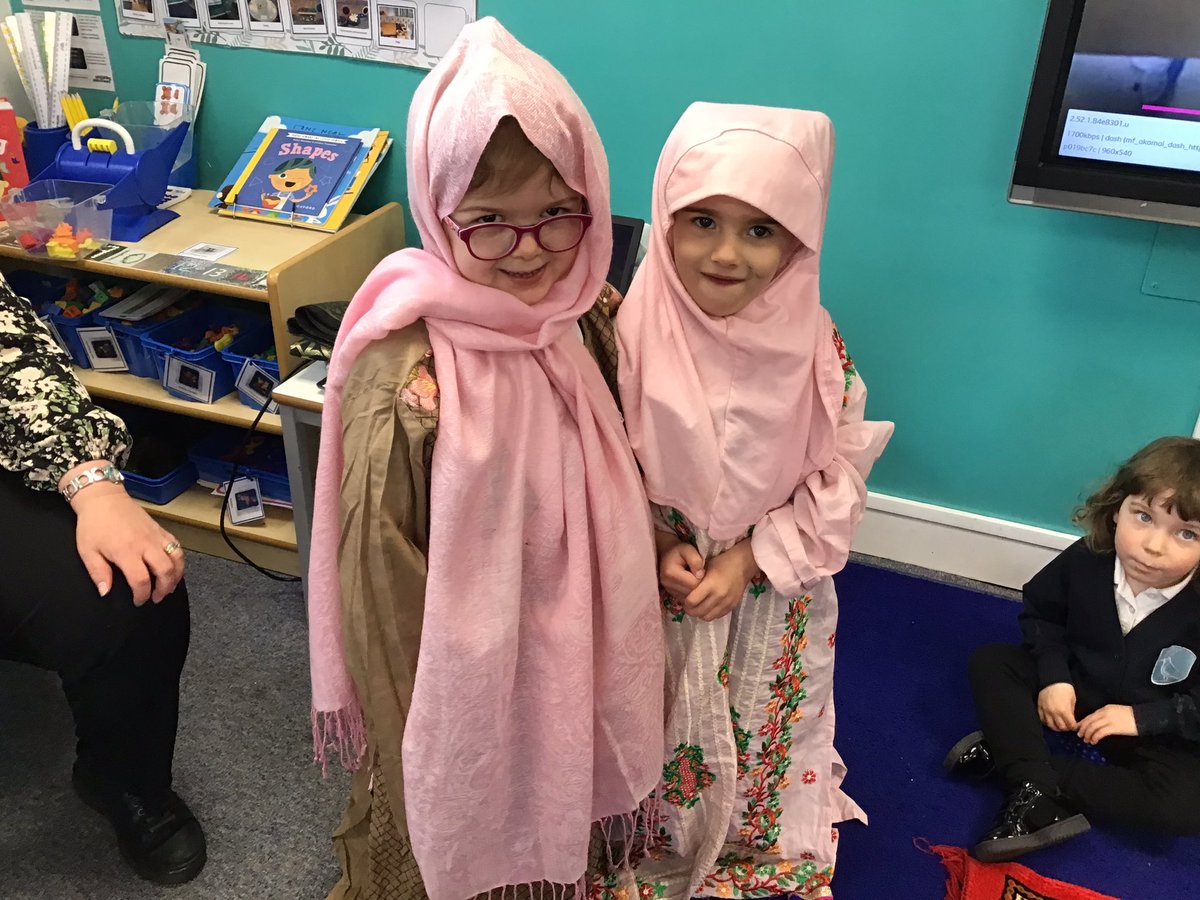 therookeries's tweet image. We have had an amazing time learning all about the festival of Eid. 

#fesivals #Nurseryfun