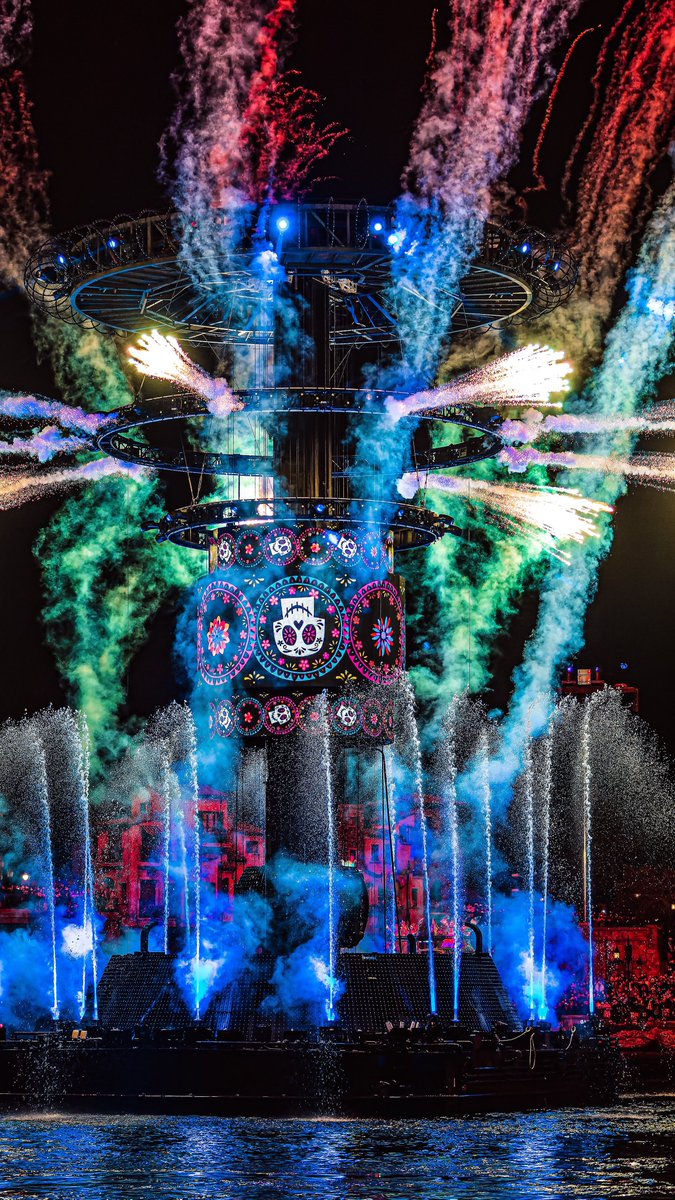 東京ディズニーシーと死者の国が繋がるとき。