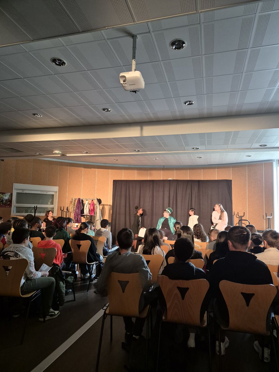 Collège Saint Exupéry SJDB tweet media