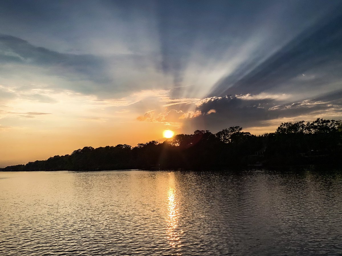 Sunset on the Black Warrior River in Tuscaloosa, AL, 4-10-2024 @spann