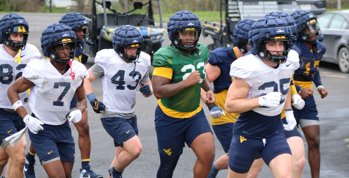 #WVU held their third open practice of the spring. Photos --> 247sports.com/college/west-v… Highlights --> 247sports.com/college/west-v… VIP notes and observations --> 247sports.com/college/west-v…