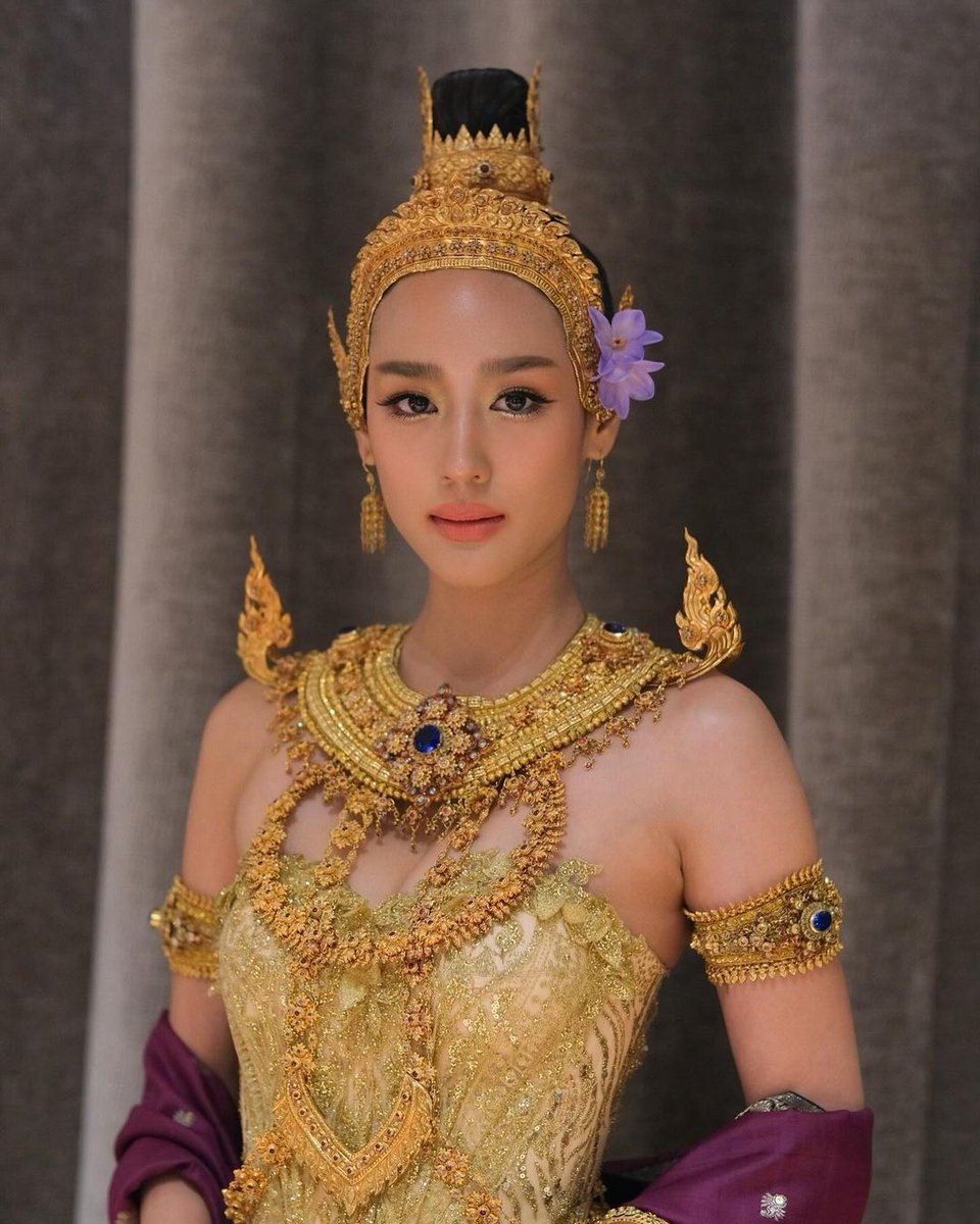 ForJamesPie's tweet photo. ꒰aarshar IG Post꒱ ✿

นางสงกรานต์ 2567 @.pierinrada สวยม๊ากค้า สุขสันต์วันสงกรานต์นะคะ THAICONIC SONGKRAN CELEBRATION
รื่นเริงมหาสงกรานต์ สานต่อตำนานมรดกโลก

#pierinrada #พายรินรดา https://t.co/HbD6sAQjBl