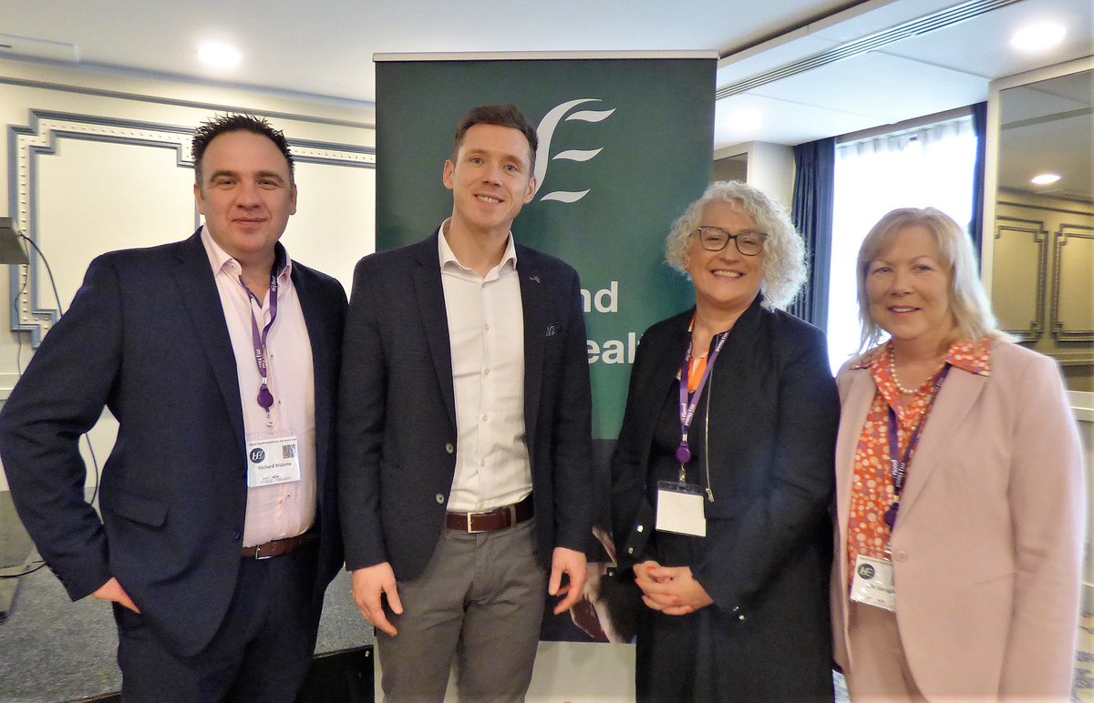 SouthEastCH's tweet photo. Eilis Geraghty (DoN, Community Support Team) spoke on our roll out of mobile medical diagnostics services at today’s @HSEICTSouthEast “Digital Health Redefining the South East” event. 

With Helen McDaid (HoS/Older Persons), delighted to welcome Paul Flynn CEO of @mobilexrayecg https://t.co/dHQFBfiEum