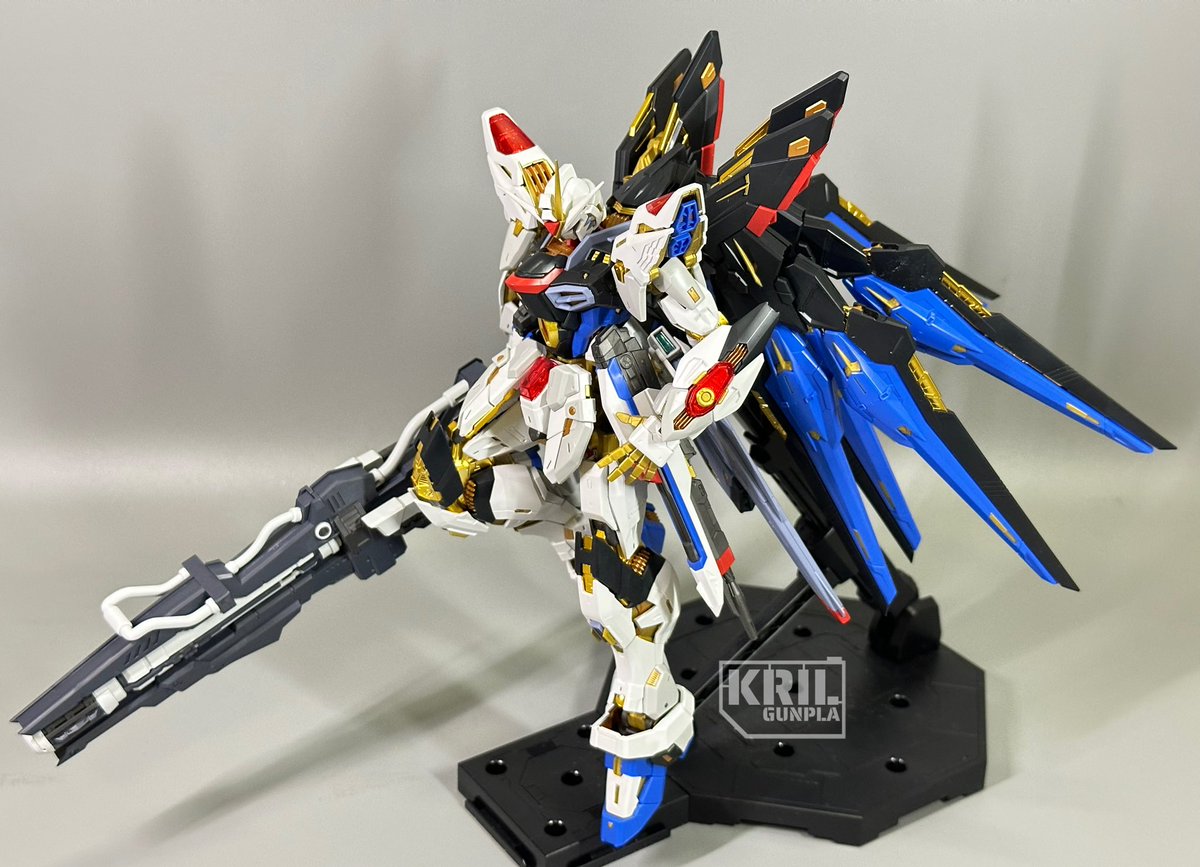 KrilpG's tweet photo. Simple add on a bit blaster for this kit.
.
MGEX Strike Freedom
#好きと繋がりたい
#ガンプラ好きな人と繋がりたい
#お昼休みに一枚だけ模型写真を貼ろう
#innerframe #gundam #gunplay #gunpla #bandai #mgex https://t.co/rtm9OB9Vp2
