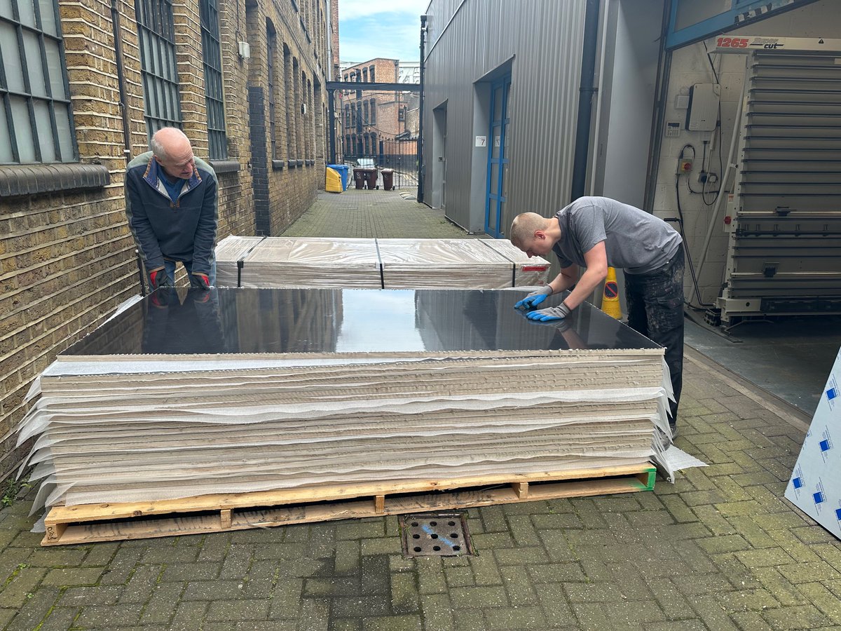 Workshop full of #wood at the mo... 2 & a half tonnes of laminated Birch Ply were forklifted through @Persyworks & offloaded by hand!
Now #CNC machining panels for hole fittings ready for the client to build their bespoke desks.
So, busy times ahead!
#woodworking #cncmachining