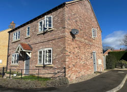 We have a range of affordable housing available in #NorthYorkshire, including this house in Thornton-le-Dale. This one bed property is priced at £74,000. Local connection and financial criteria apply. See more info on this property and others at northyorks.gov.uk/housing-and-ho…