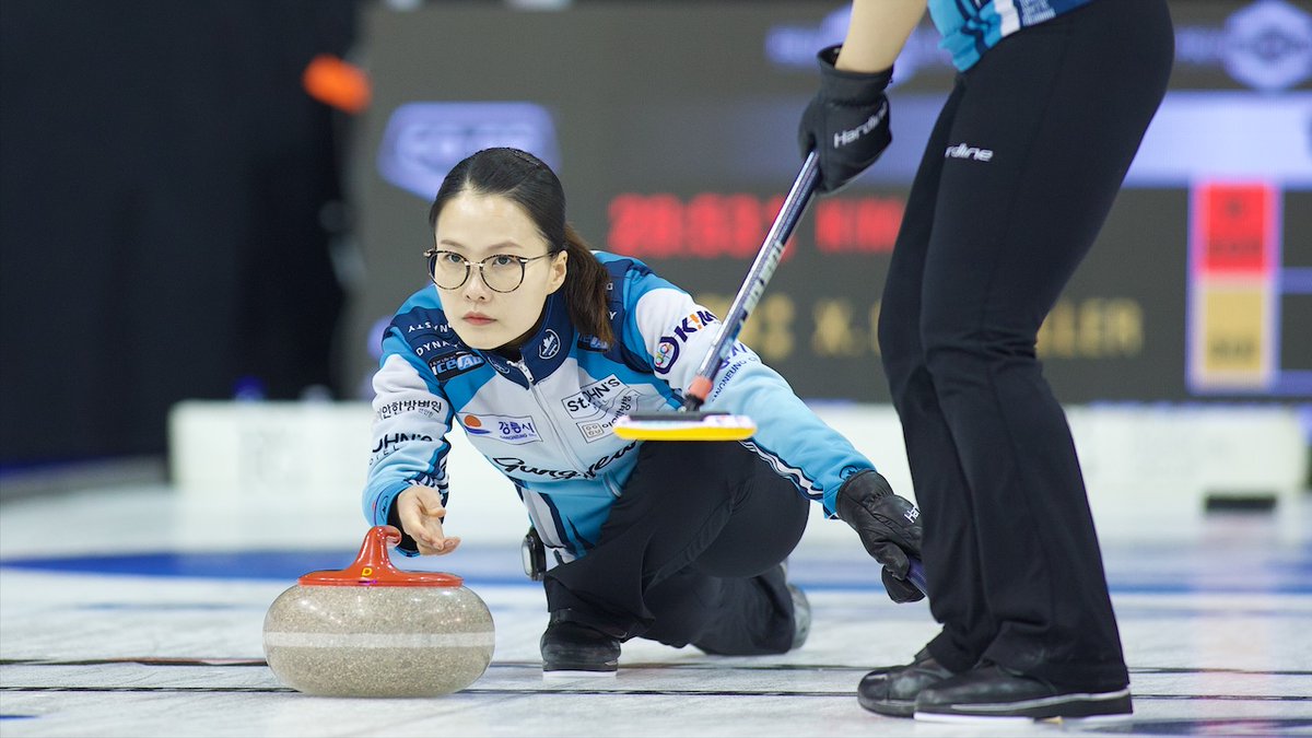 It's Day 3 of the @princessauto Players' Championship at Toronto's Mattamy Athletic Centre! Keep up with all of the action at our website: thegrandslamofcurling.com/scores | #curling #GSOC 🥌