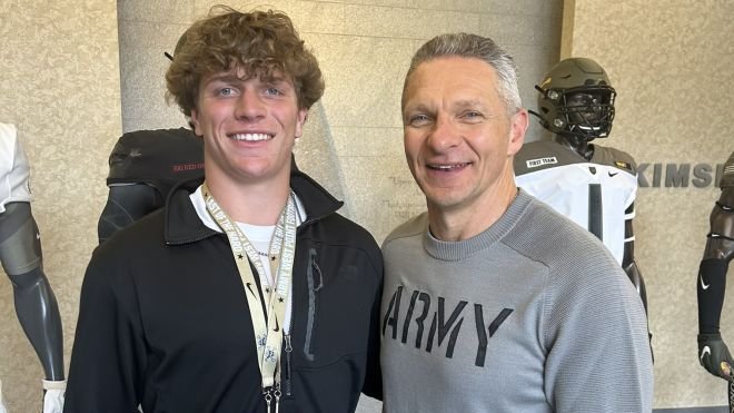 🚨#ArmyFootball Commitment Alert🚨 Athlete Stroman Bridges announces his commitment to Army West Point “Come Inside @GoBlackKnights For The Latest Dose Of Recruiting News, Highlights & Updates” Click Here ➡️ bit.ly/4b8rb3R