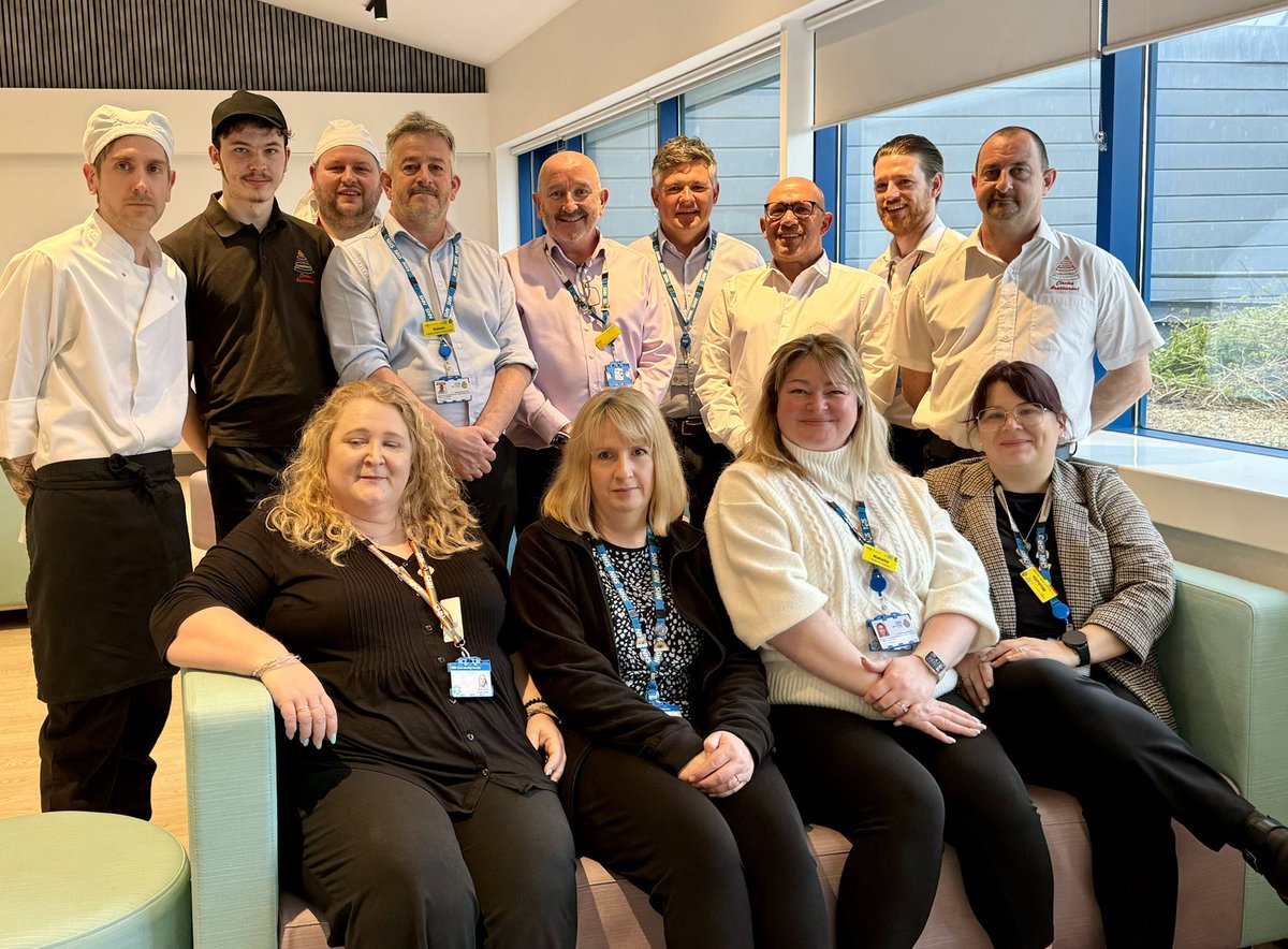 Joe Smyth (@joeisleofwight) on Twitter photo Catering and Facilities Management Teams - their teams feed us, keep the place clean and safe. They convey everything we need around the organisation without them we couldn’t do what we do. <a href="/IOWNHS/">Isle of Wight NHS Trust</a> Catering and Facilities Management Teams - their teams feed us, keep the place clean and safe. They convey everything we need around the organisation without them we couldn’t do what we do. <a href="/IOWNHS/">Isle of Wight NHS Trust</a>