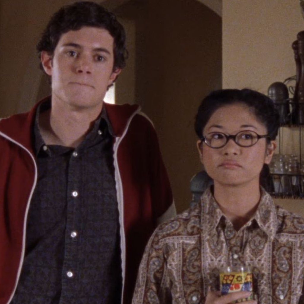 winonaddict's tweet photo. lane &amp; dave from gilmore girls 😭 https://t.co/8zXCRZ8kzZ