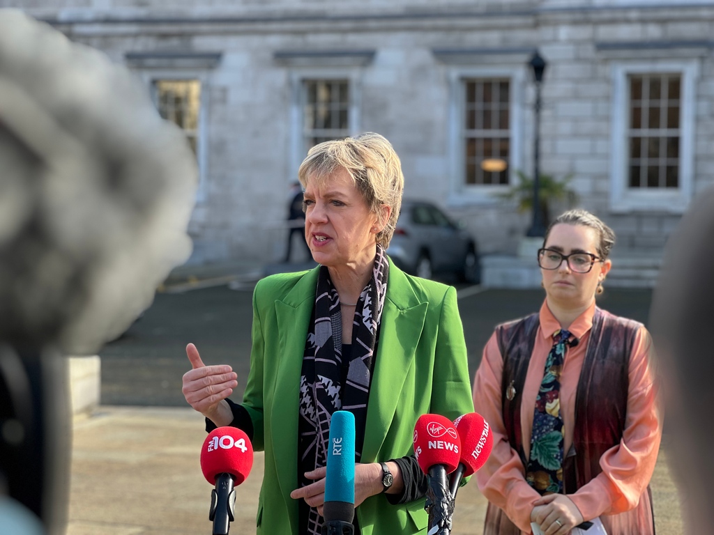 Housing Ministers confirm further delivery delays to @ivanabacik ❝Call me a cynic, but this strikes me as a ploy to promise plenty and deliver nothing in advance of a General Election. They know that the anemic housing plans are nowhere near sufficient. labour.ie/news/2024/04/1…