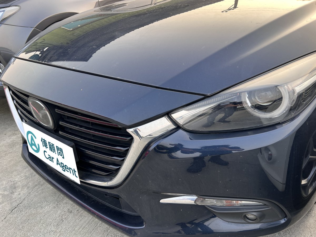 CarAgent_tw's tweet photo. 【新車入庫快報】
2018年四門 Mazda 3 2.0 旗艦版 委託入庫完成！
預售價48.8萬，檢驗合格後立即上架！ https://t.co/fLlGgiuqaI