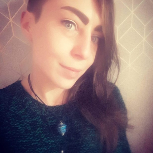 We're concerned for Casey Brown, 33, who's been reported missing in Dewsbury The last confirmed sighting of Casey is last Friday evening (5 April) in the Dewsbury Moor area. She has links to Halifax Please report any sightings at westyorkshire.police.uk/LiveChat or ☎️101, log 984 06/04