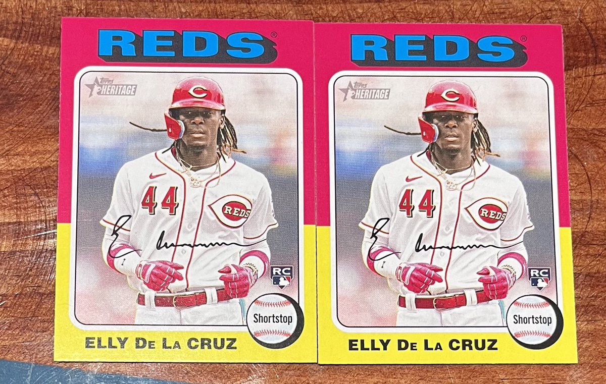 AcousticCards's tweet photo. Ran a little retail break with the fam last night…below is what I pulled. Pretty solid for some Wal mart boxes! Auto goes to @UsefulFoma https://t.co/WnHa4du6Gy