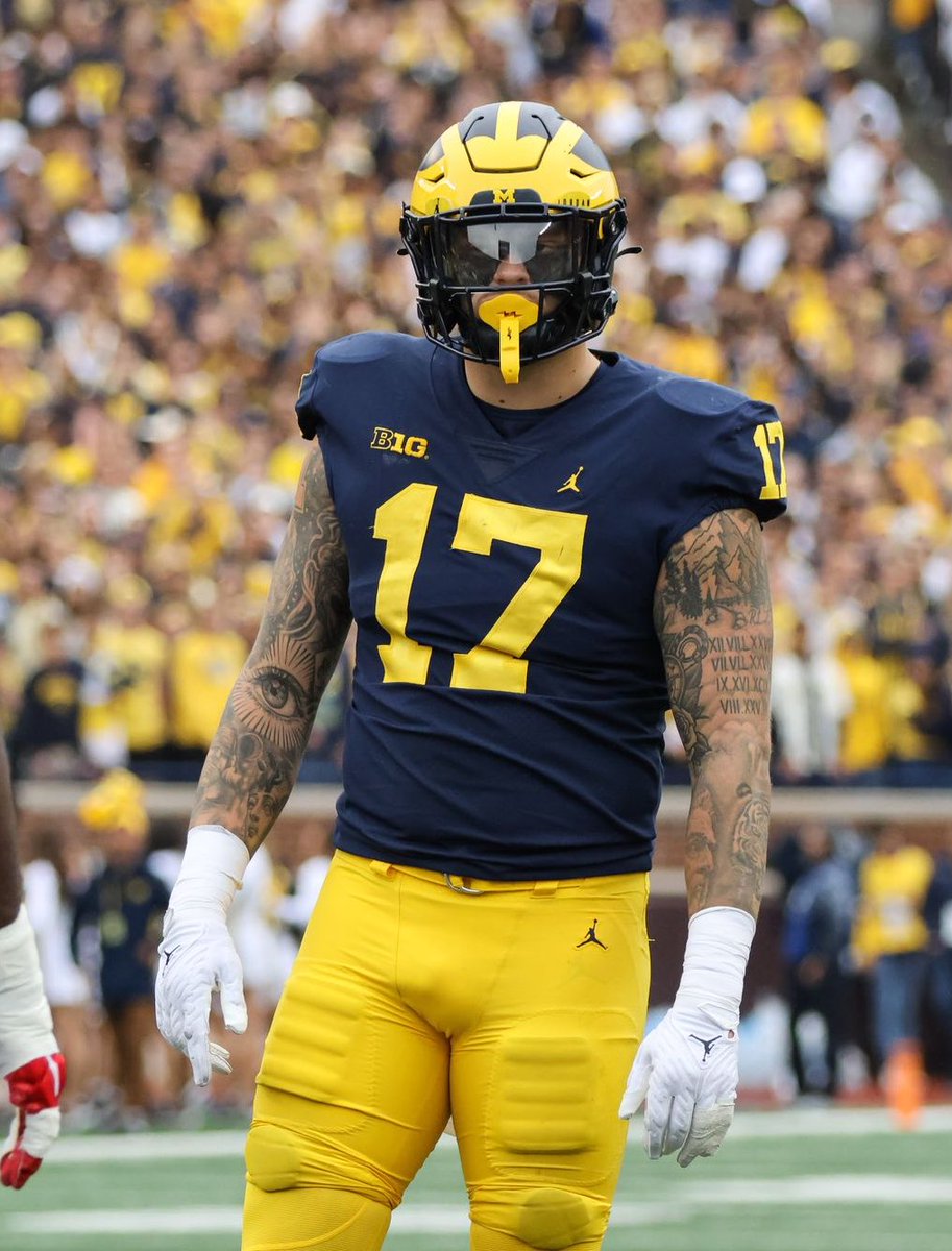 Draft Twitter can't agree on anything these days but I think we can all agree no player in 2024 draft has a better gameday aesthetic than Michigan & @seniorbowl alum Braiden McGregor. Physical, big-framed EDGE that league is higher on than media. Scouts we've spoken with are…