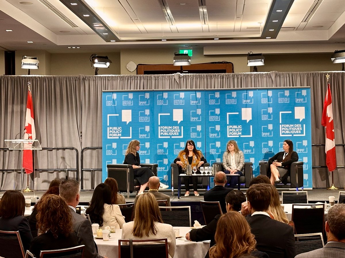 Great way to kick off @ppforumca's annual Growth Summit, with an all-star (and all-female) panel on Indigenous ownership. “Our land is our equity.” Great insight from @ChairFNMPC, Chief of the Fort Nelson First Nation.