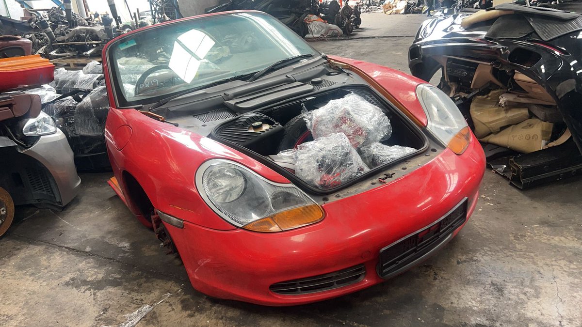 GsMotorWorld's tweet photo. 1997 Porsche Boxter S Parts Available

🤙🏾: +254 731 402954
📧: technuggetsltd@gmail.com

#porsche #boxster #boxsters #porscheboxster  #porscheclub #porschekenya #porschelife #porschespareparts #cars #car  #supercar #porscheclassic  #sportscar #carparts #autoparts #automotive https://t.co/jyddfGRHrO