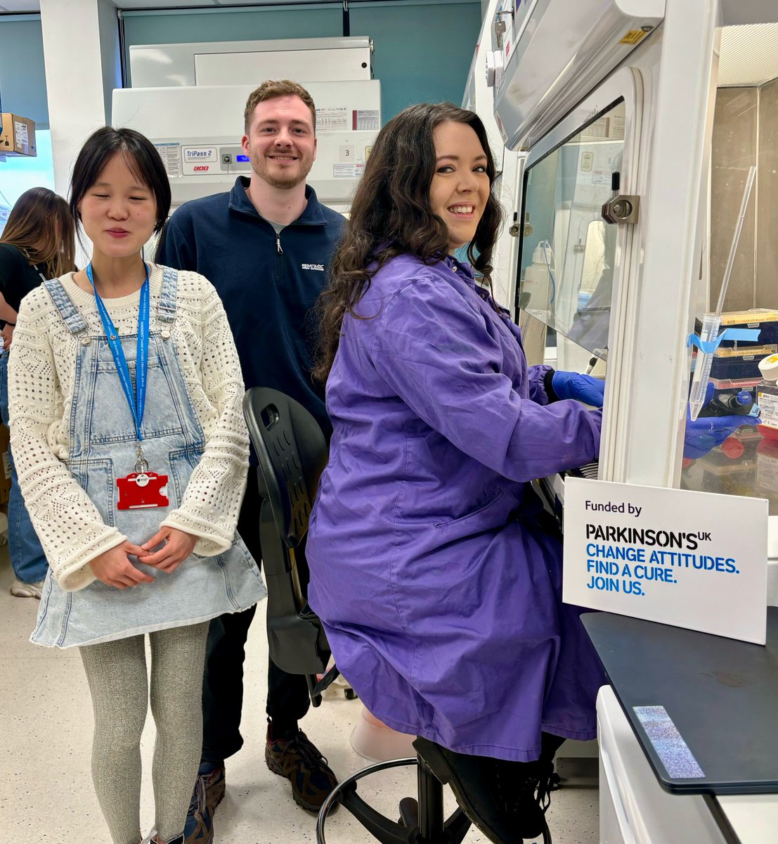 Rebecca_Reed92's tweet image. On my first #WorldParkinsonsDay2024 since joining @MitoResearch I'd like to thank all those involved @ParkinsonsUK @MichaelJFoxOrg and look forward to some exciting new research involving mitochondria, astrocytes and Parkinson's disease