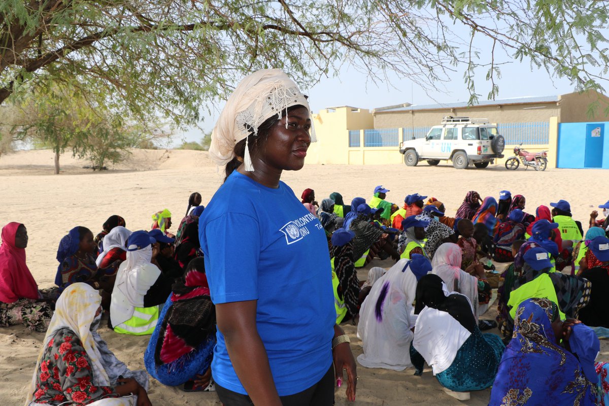 #SaviezVous 
En 2023 : 
3⃣1⃣ #VolontairesONU ont soutenu le bassin du lac Tchad  
3⃣2⃣ ont contribué aux efforts de stabilisation dans le Liptako Gourma 🇳🇪🇧🇫🇲🇱🇸🇳 
Avec @UNDP, @UNESCO et @UNODC, ils ont contribué au développement communautaire et la réponse aux crises.