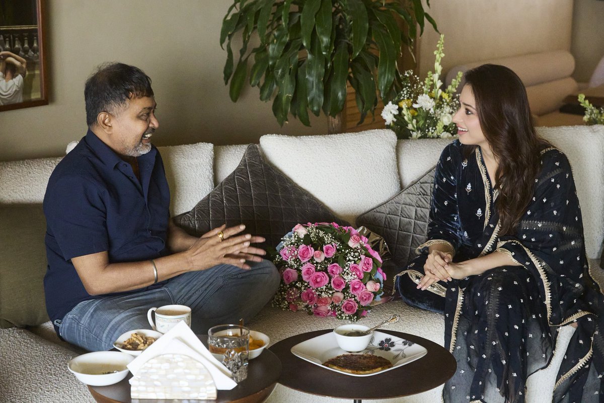 Lingusamy (@dirlingusamy) on Twitter photo Those memories in #Paiyaa will love forever. Had a wonderful meet & thanks for being such a wonderful host. <a href="/tamannaahspeaks/">Tamannaah Bhatia</a>
#Paiyaa in theatres now Those memories in #Paiyaa will love forever. Had a wonderful meet & thanks for being such a wonderful host. <a href="/tamannaahspeaks/">Tamannaah Bhatia</a>
#Paiyaa in theatres now