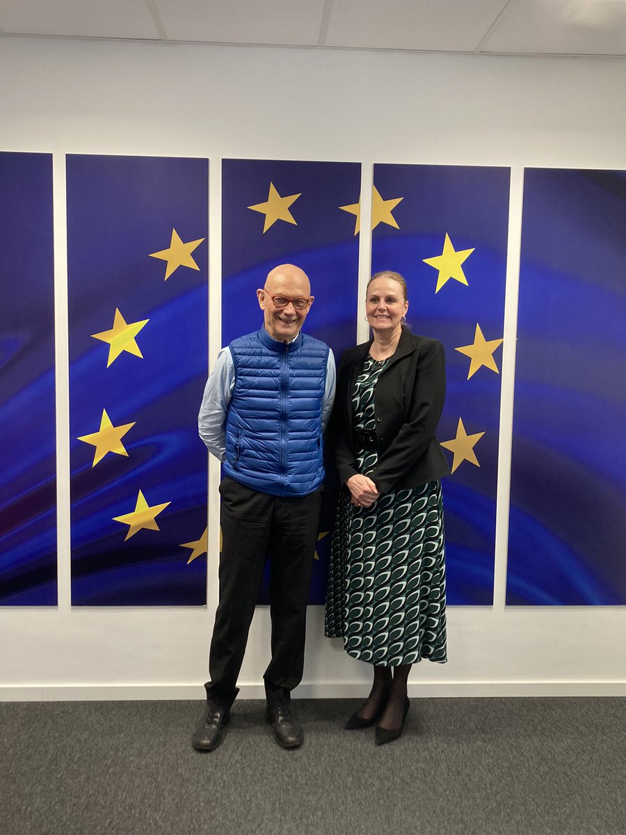 Chair Lamy discussed with Director General Fink Hooijer for Environment at @EU_Commission the report and the CARE Agenda this morning.